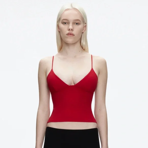 Tank air play Sami in cherry red. - Picture 1 of 2